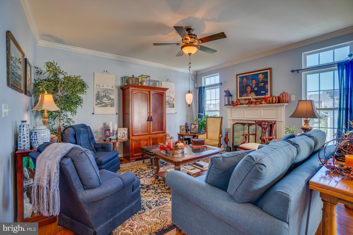 PORT POTOMAC - Residential
