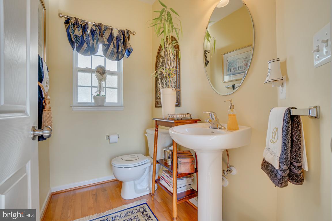 PORT POTOMAC - Residential