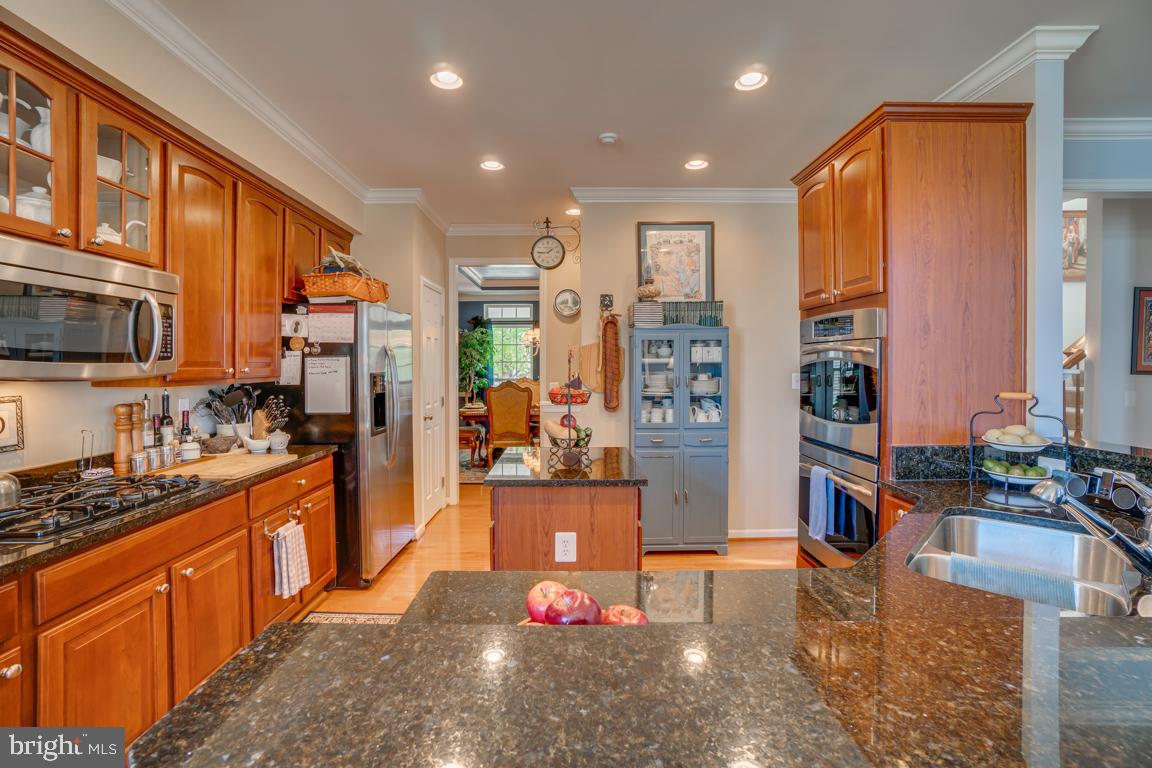 PORT POTOMAC - Residential
