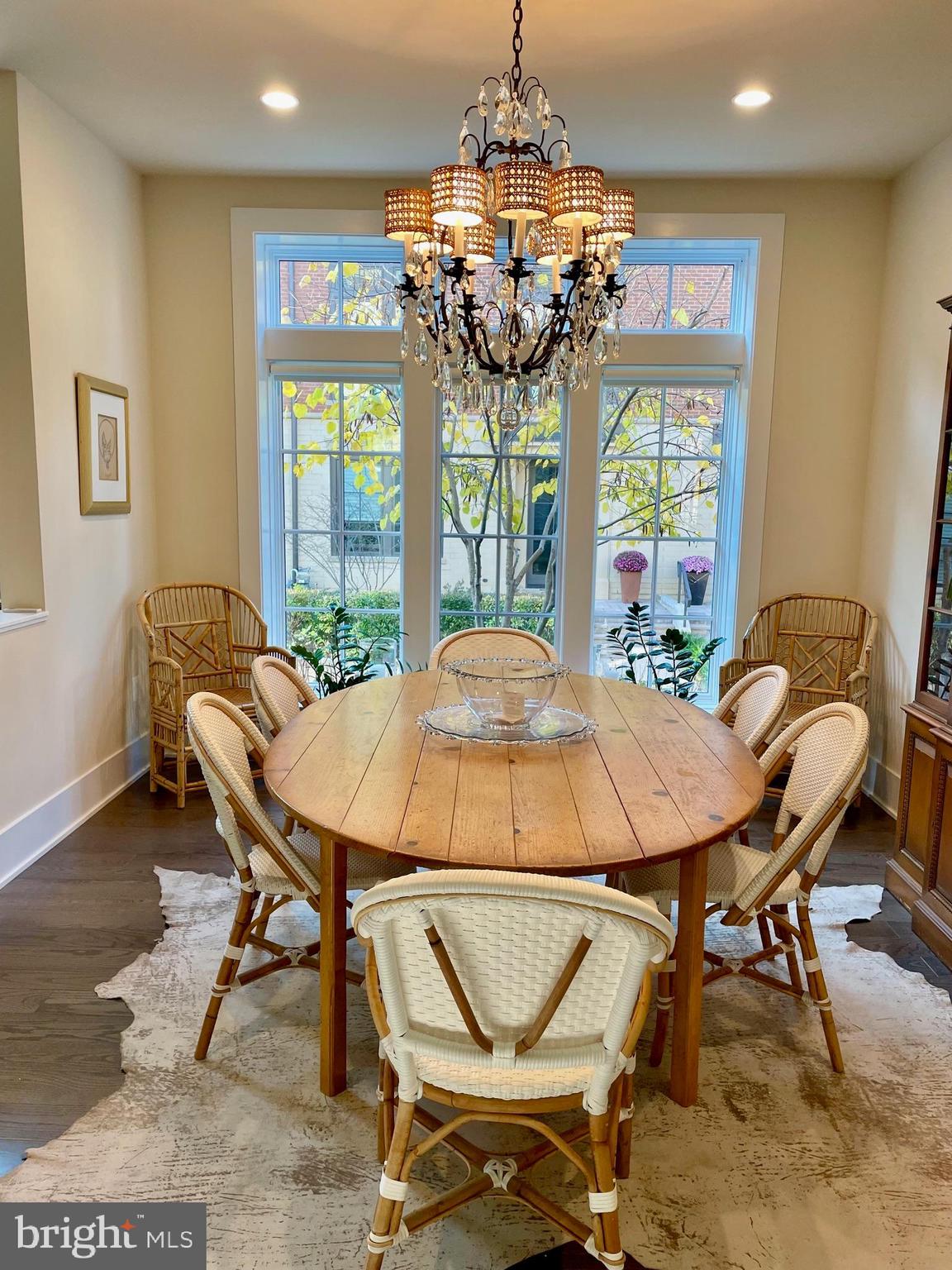 3663 CHEVY CHASE LAKE DRIVE