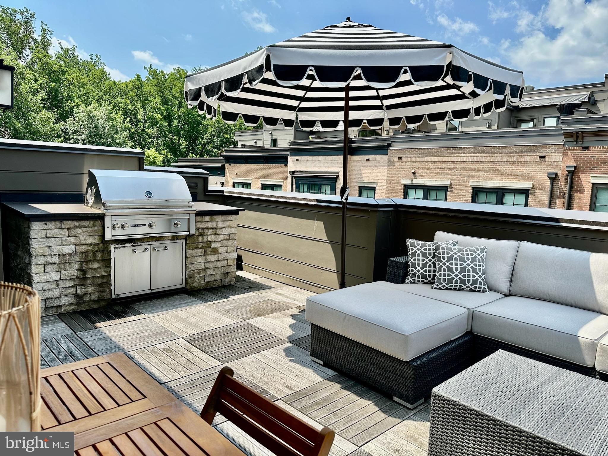 CHEVY CHASE - Residential