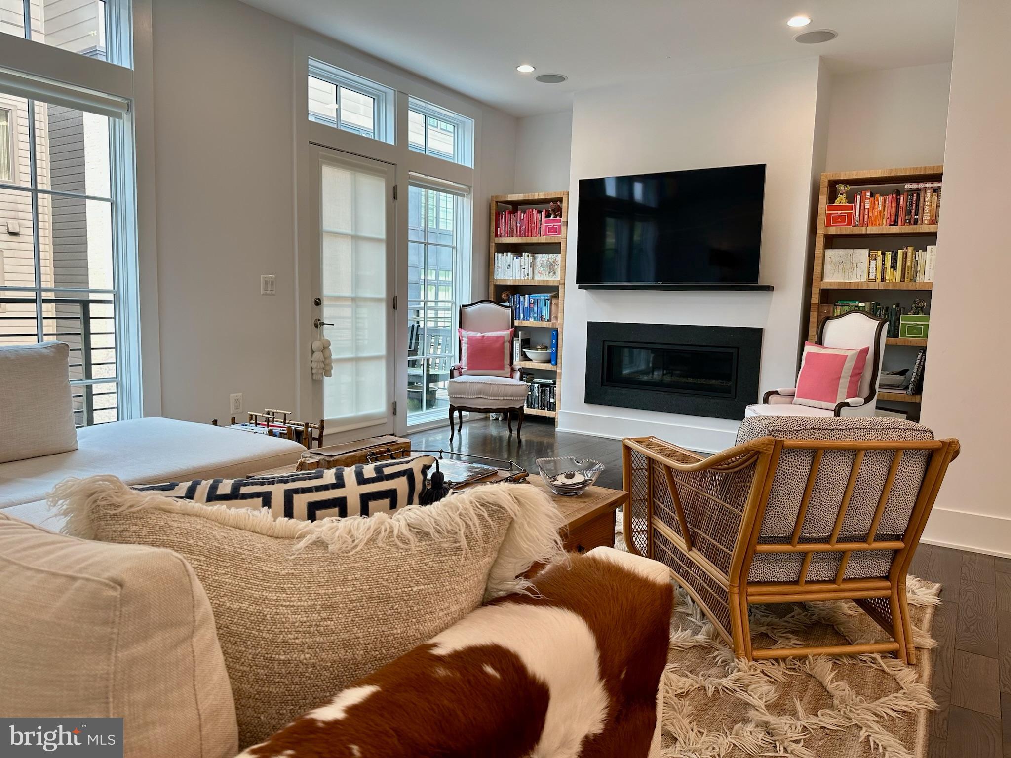 CHEVY CHASE - Residential