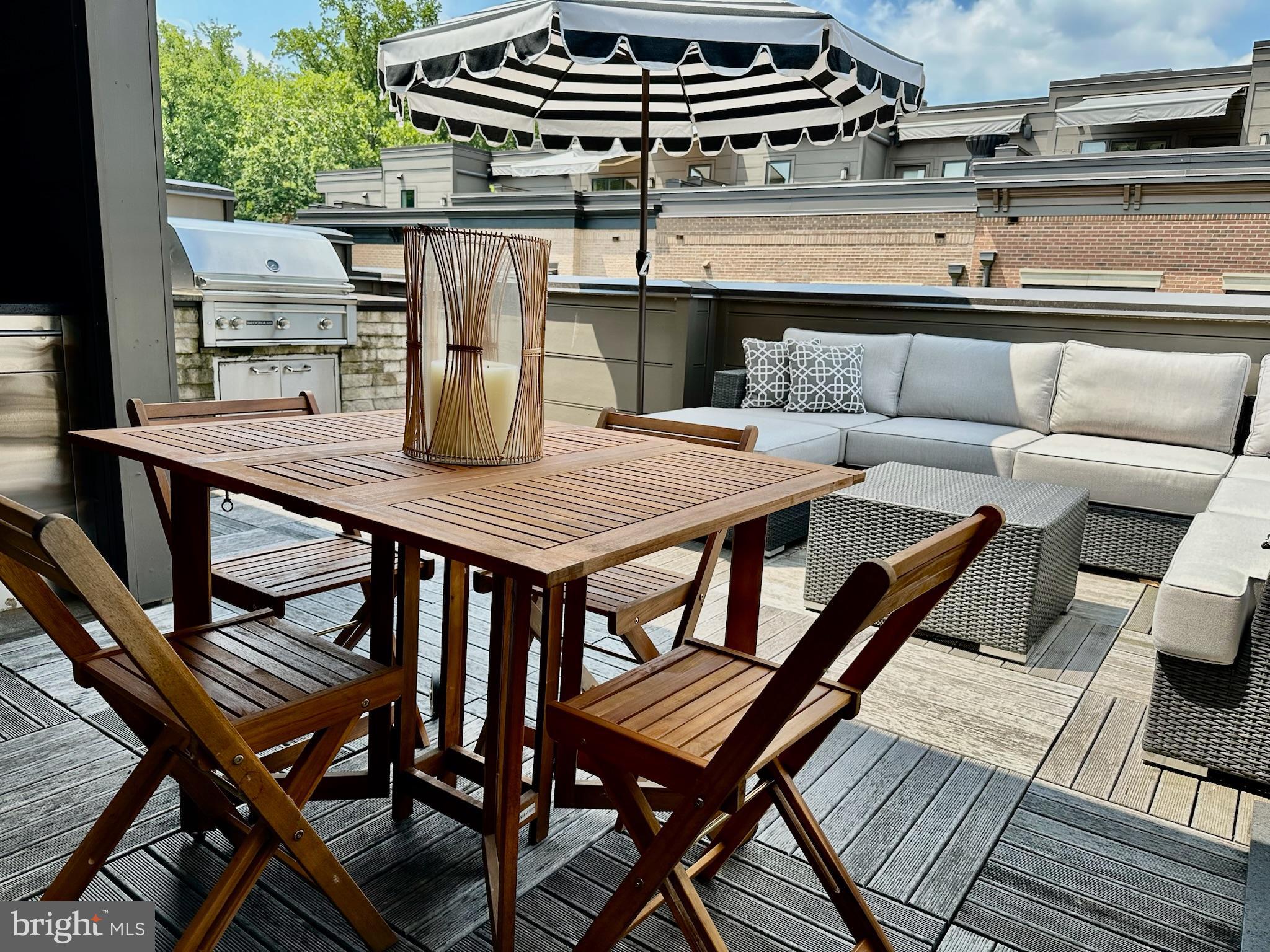 CHEVY CHASE - Residential