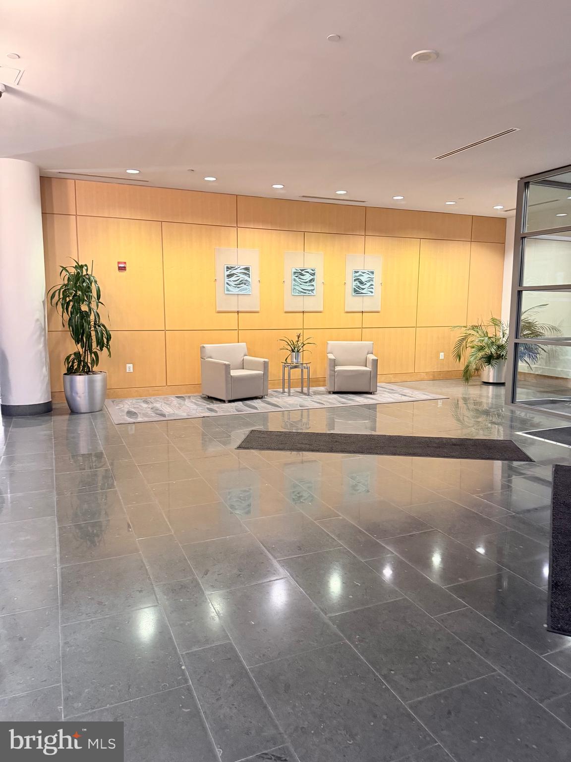 2001 15TH STREET N 221