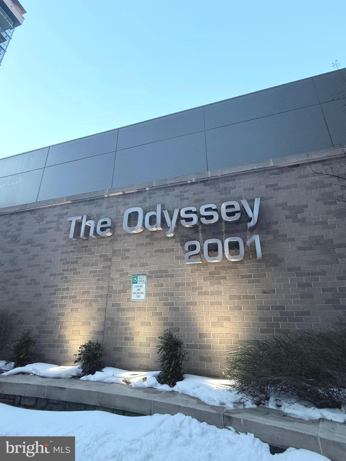 2001 15TH STREET N 221