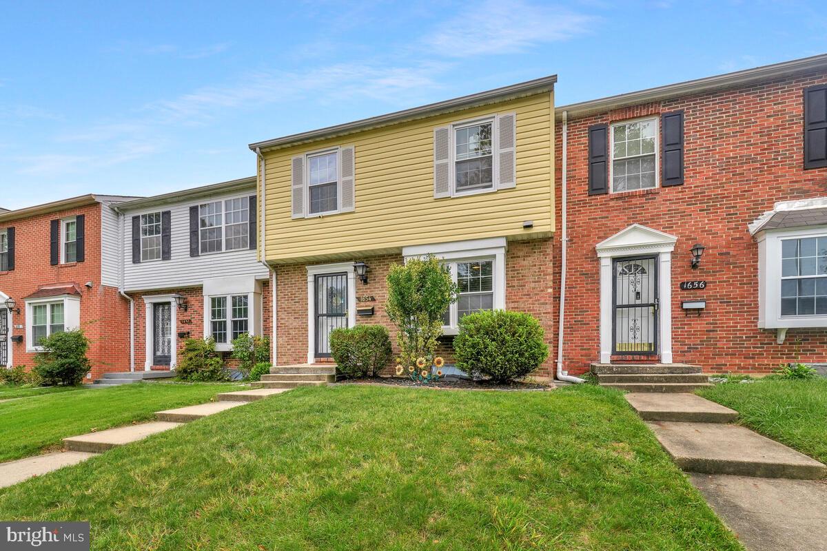 1654 FOREST PARK DRIVE