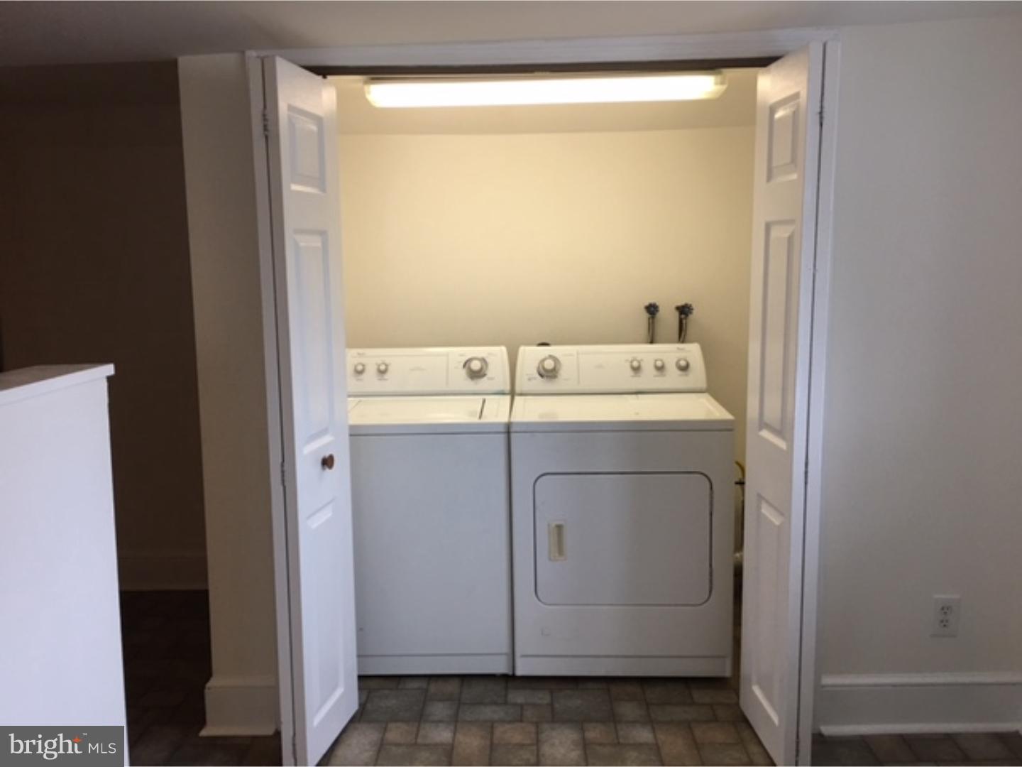 CHESTNUT HILL - Residential Lease