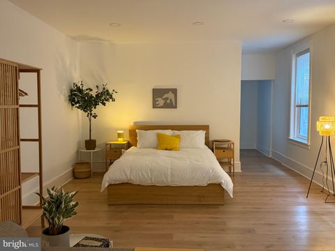 Townhouse For Rent - 114 S 58th Street #1<br/> PHILADELPHIA, PA 19139