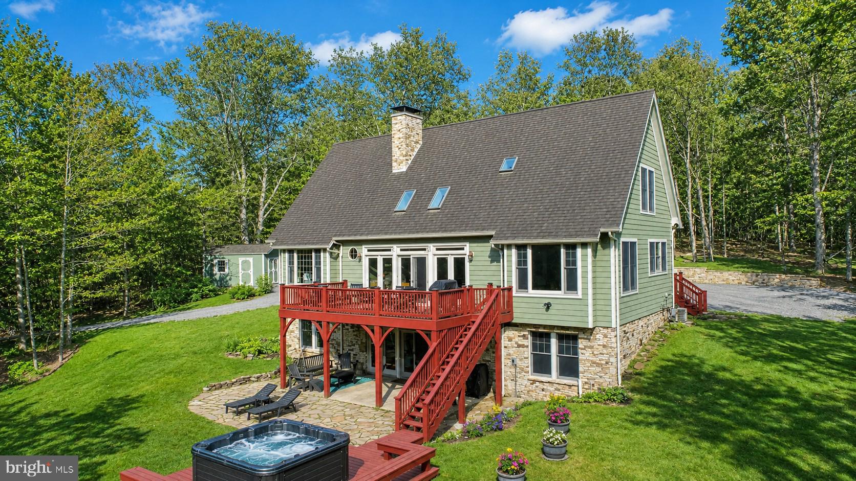 HICKORY RIDGE - Residential