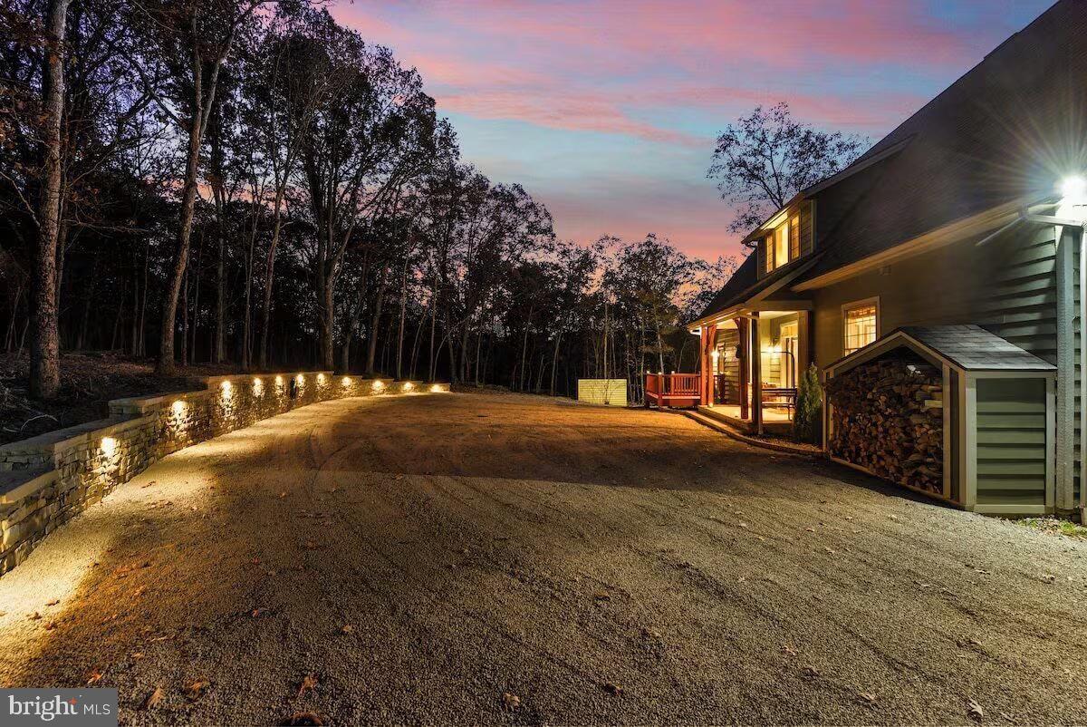 HICKORY RIDGE - Residential