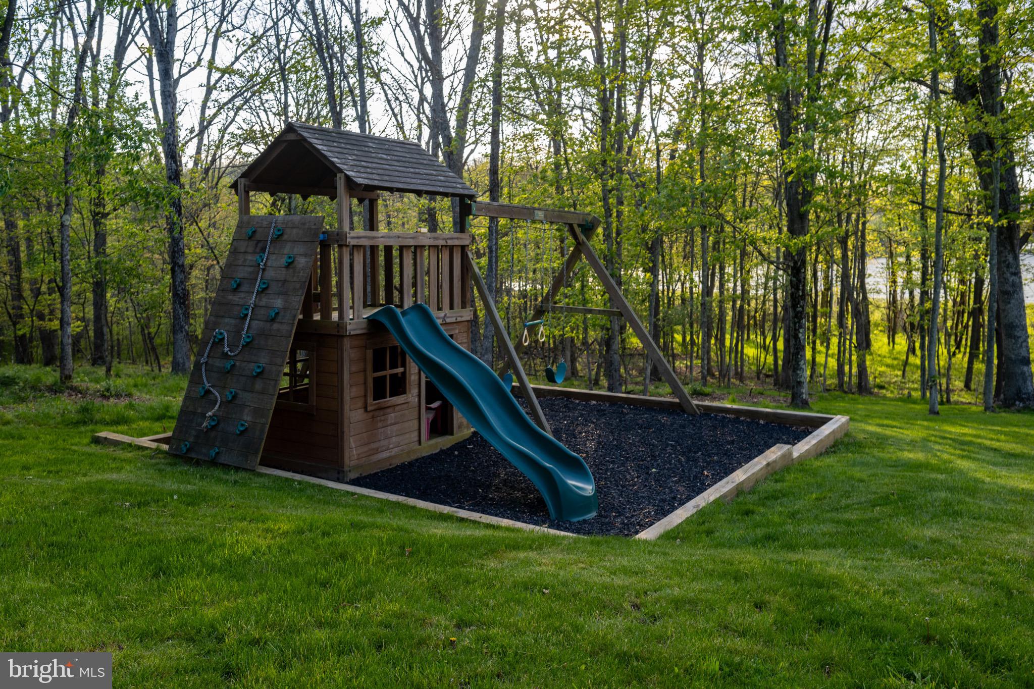 HICKORY RIDGE - Residential