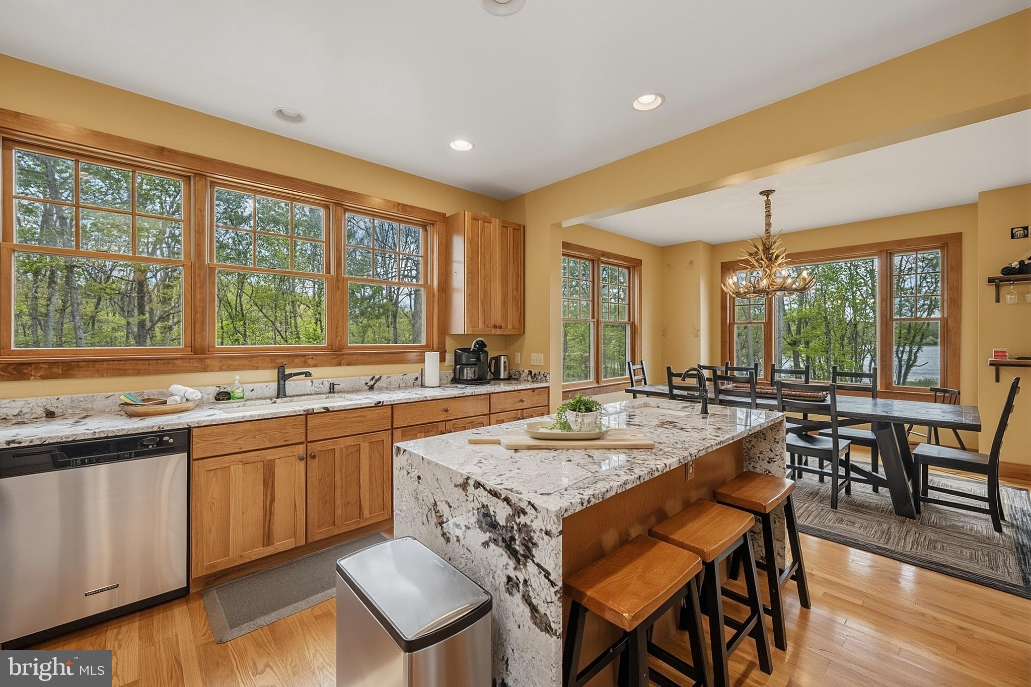 HICKORY RIDGE - Residential