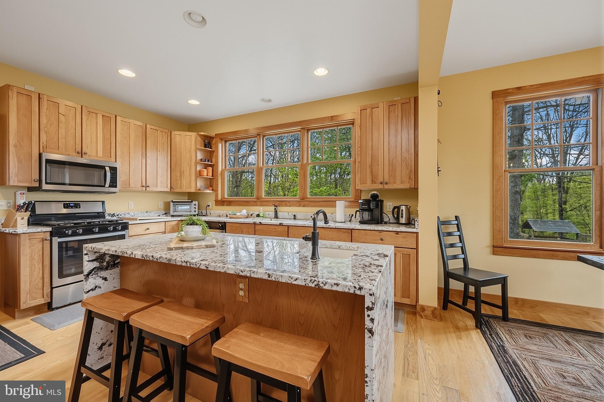 HICKORY RIDGE - Residential