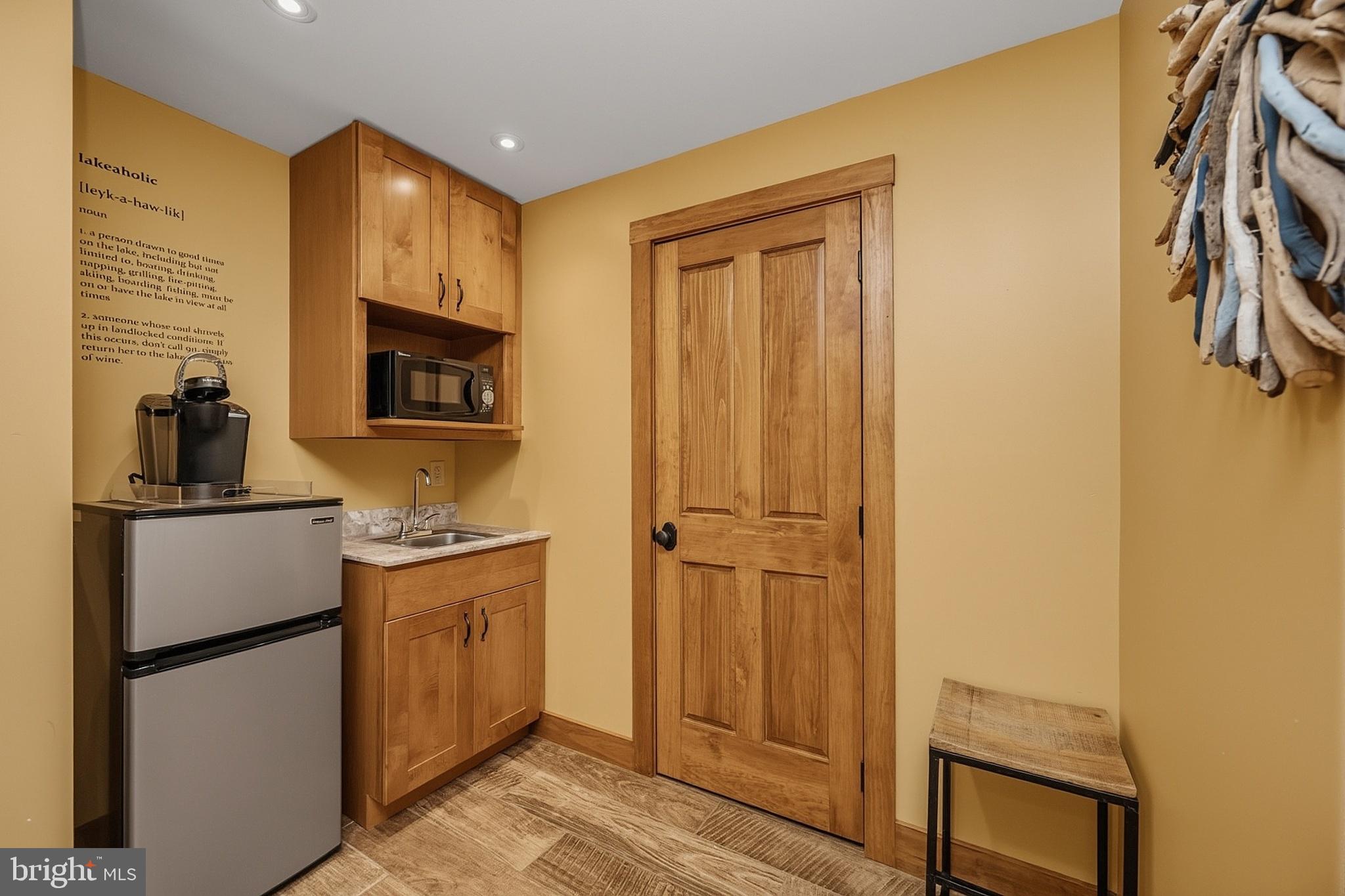 HICKORY RIDGE - Residential