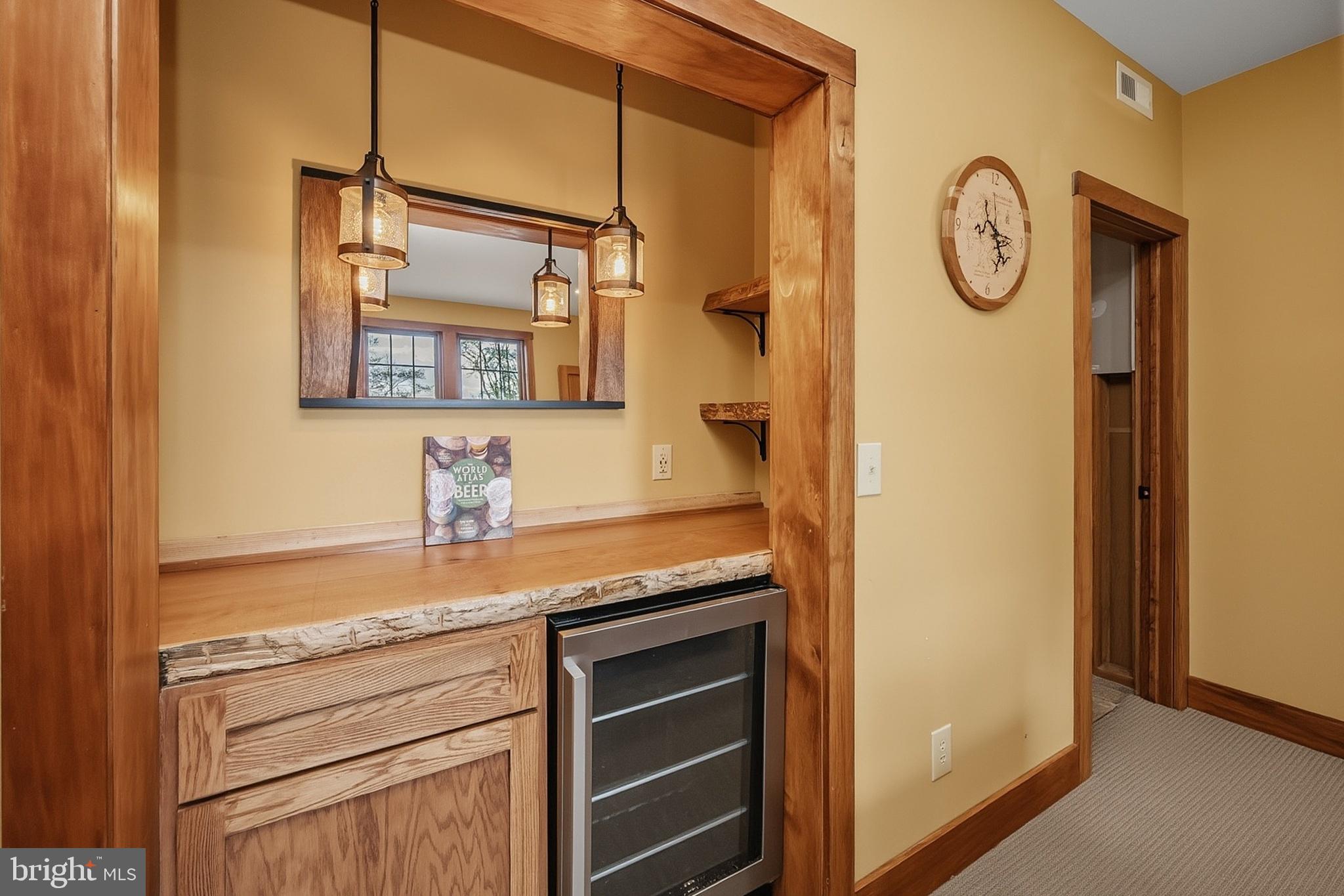 HICKORY RIDGE - Residential