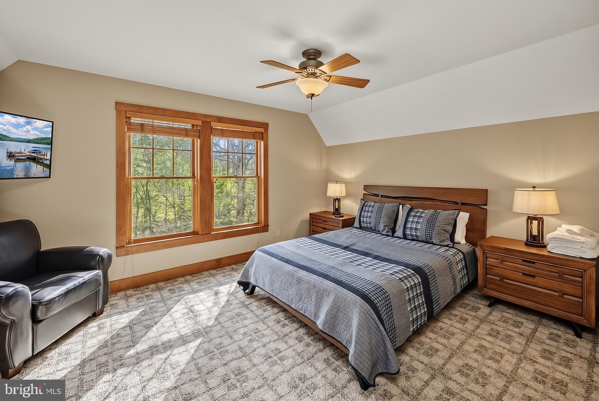 HICKORY RIDGE - Residential