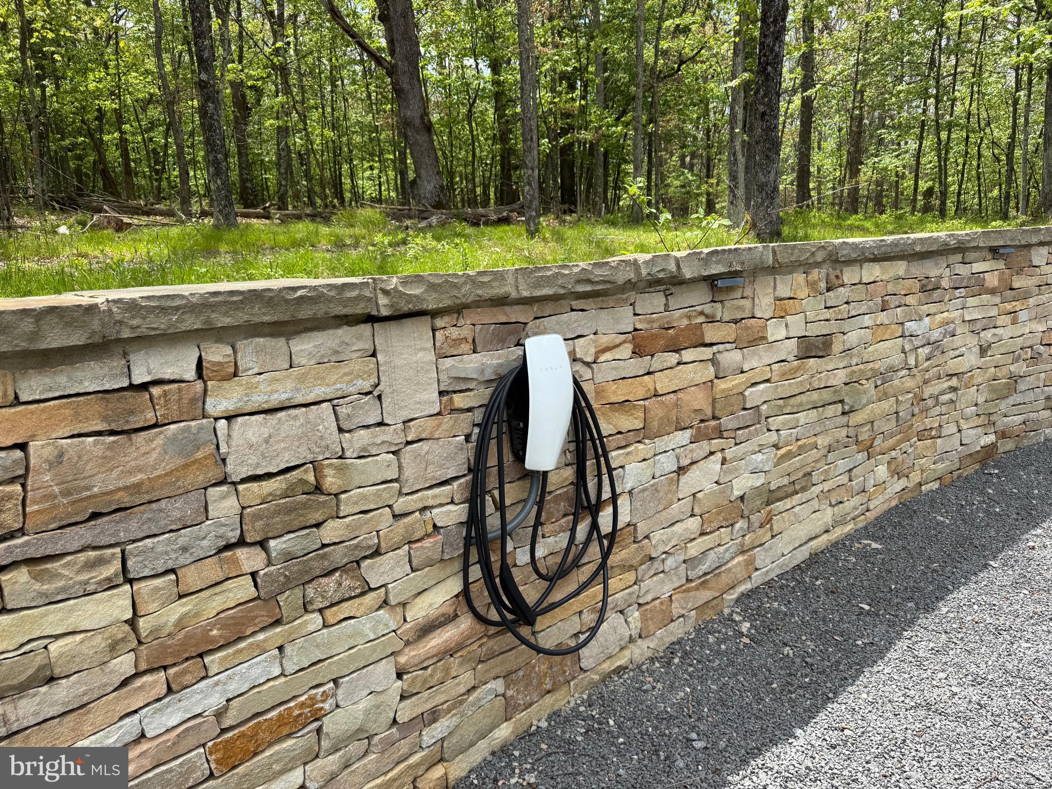 HICKORY RIDGE - Residential