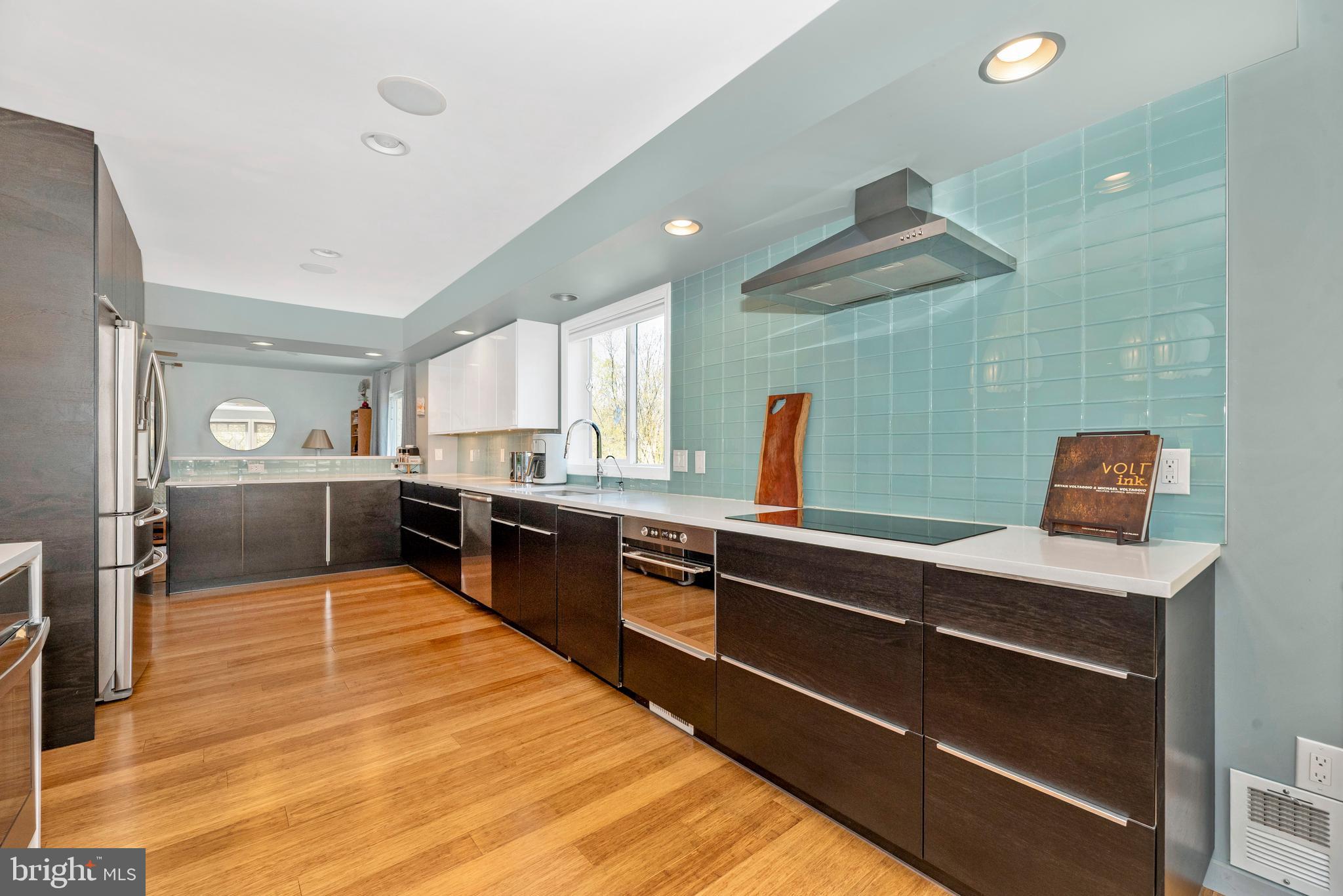 LOCH HAVEN - Residential