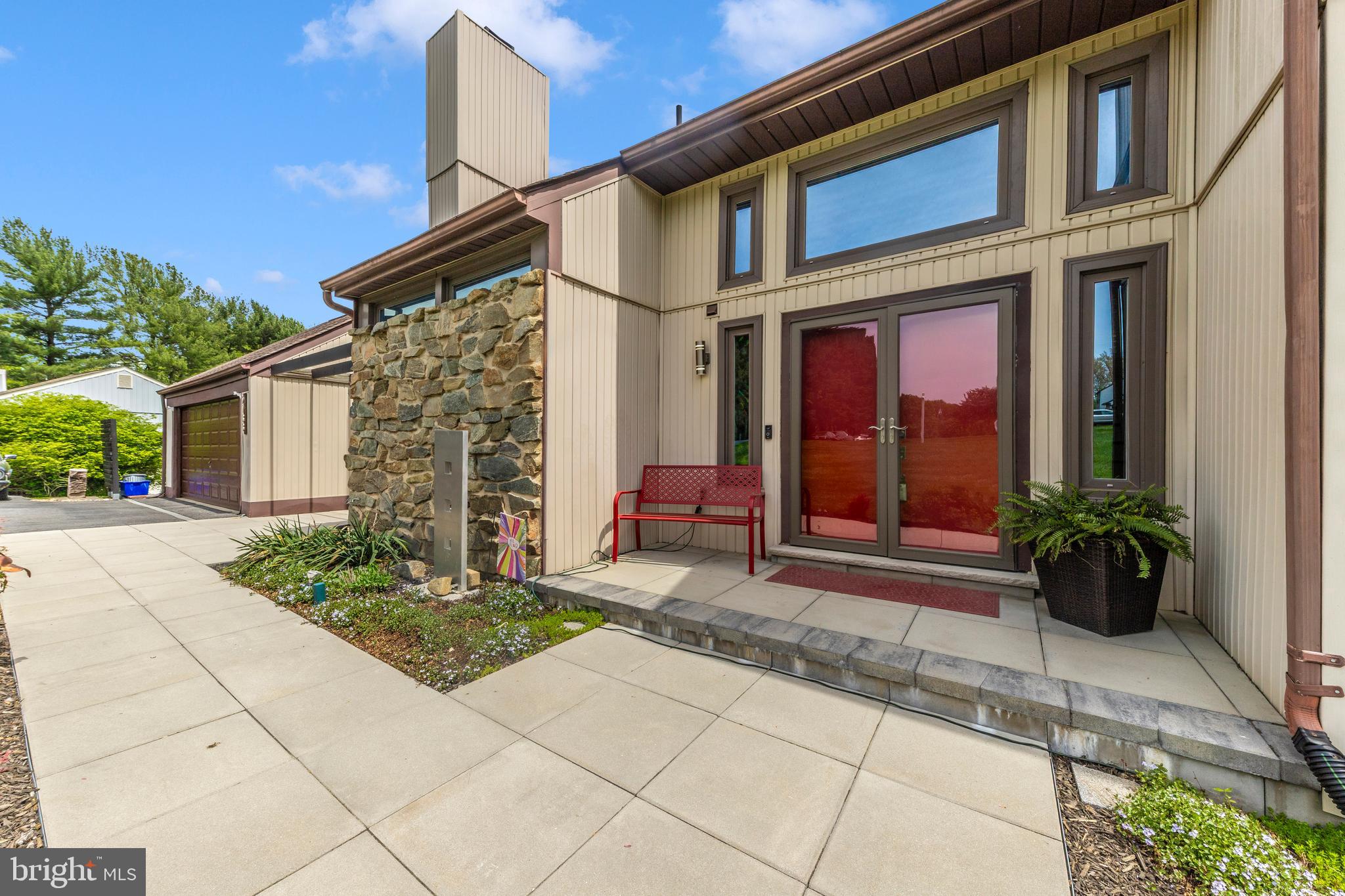 LOCH HAVEN - Residential