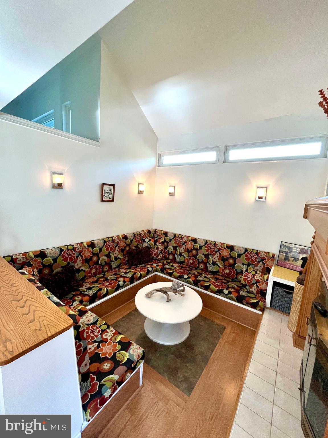 LOCH HAVEN - Residential