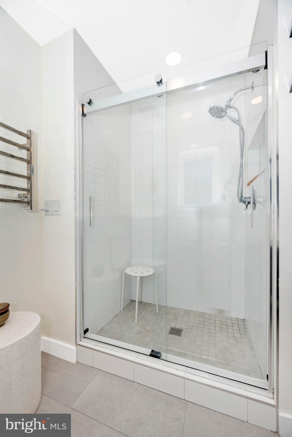 LOCH HAVEN - Residential