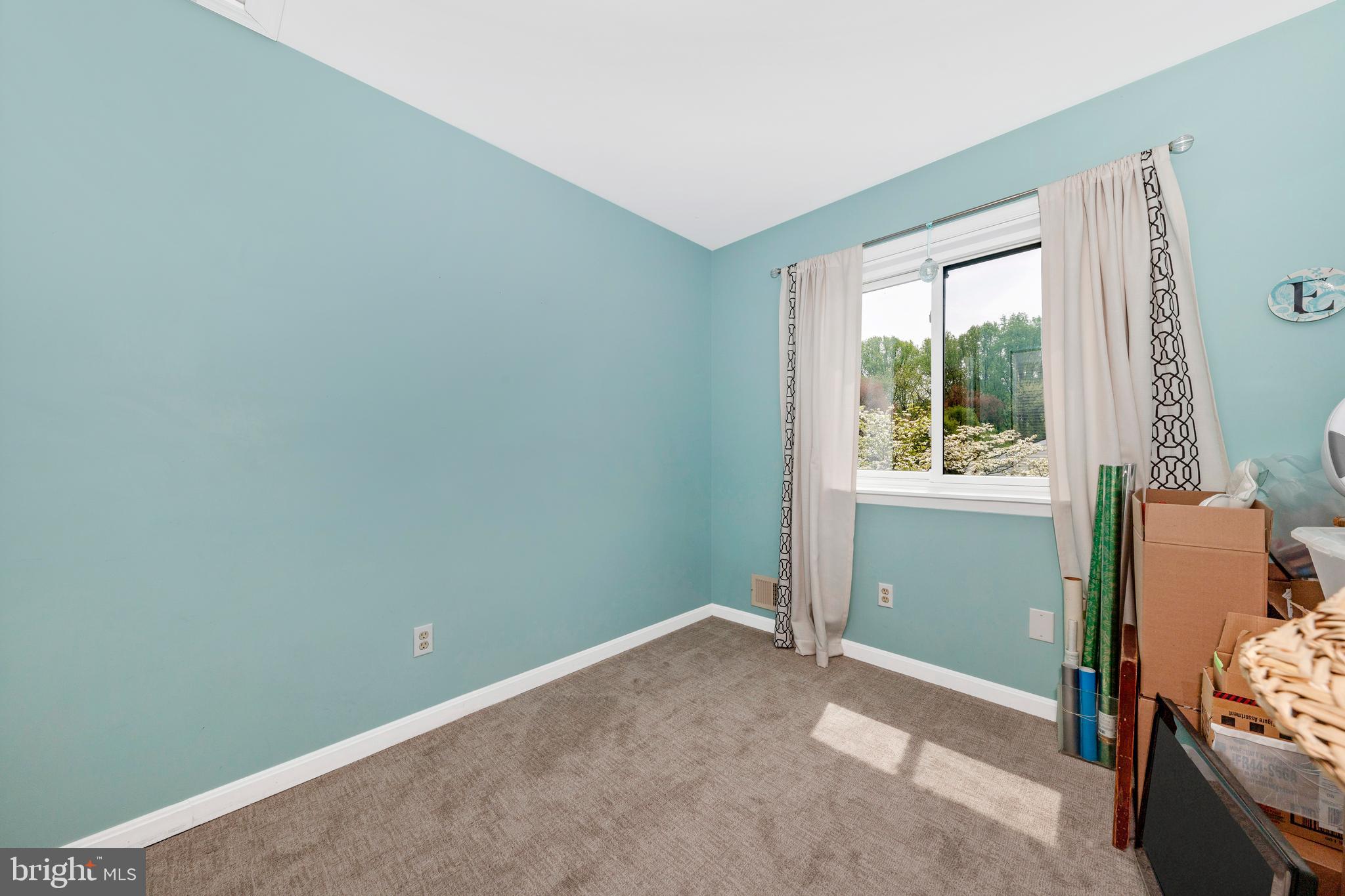 LOCH HAVEN - Residential