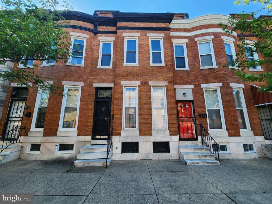 ONLINE AUCTION: This auction takes place on the Ashland Auction Group website bidding platform. Bidding begins 6/2/2026 @ 10:00 AM. Bidding ends 6/4/2026 @ 11:40 AM. The list price is the suggested opening bid. Deposit: $5,000.

This two-story townhouse is located in the Druid Heights neighborhood of Baltimore City. Residents can enjoy the nearby attractions and facilities such as the Druid Hill Park, Mondawmin Mall, and Coppin State University. The property is vacant. It is conveniently situated near major commuter routes including North Avenue, Pennsylvania Avenue, and I-83, this Baltimore property offers easy access to downtown, transit, and neighborhood amenities.