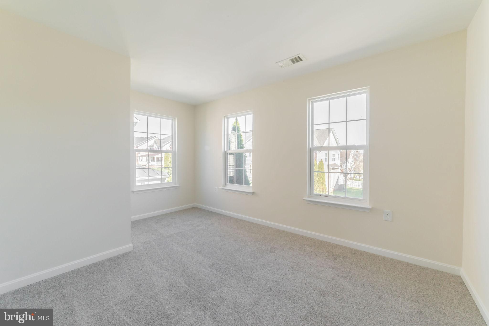 HUNTFIELD - Residential