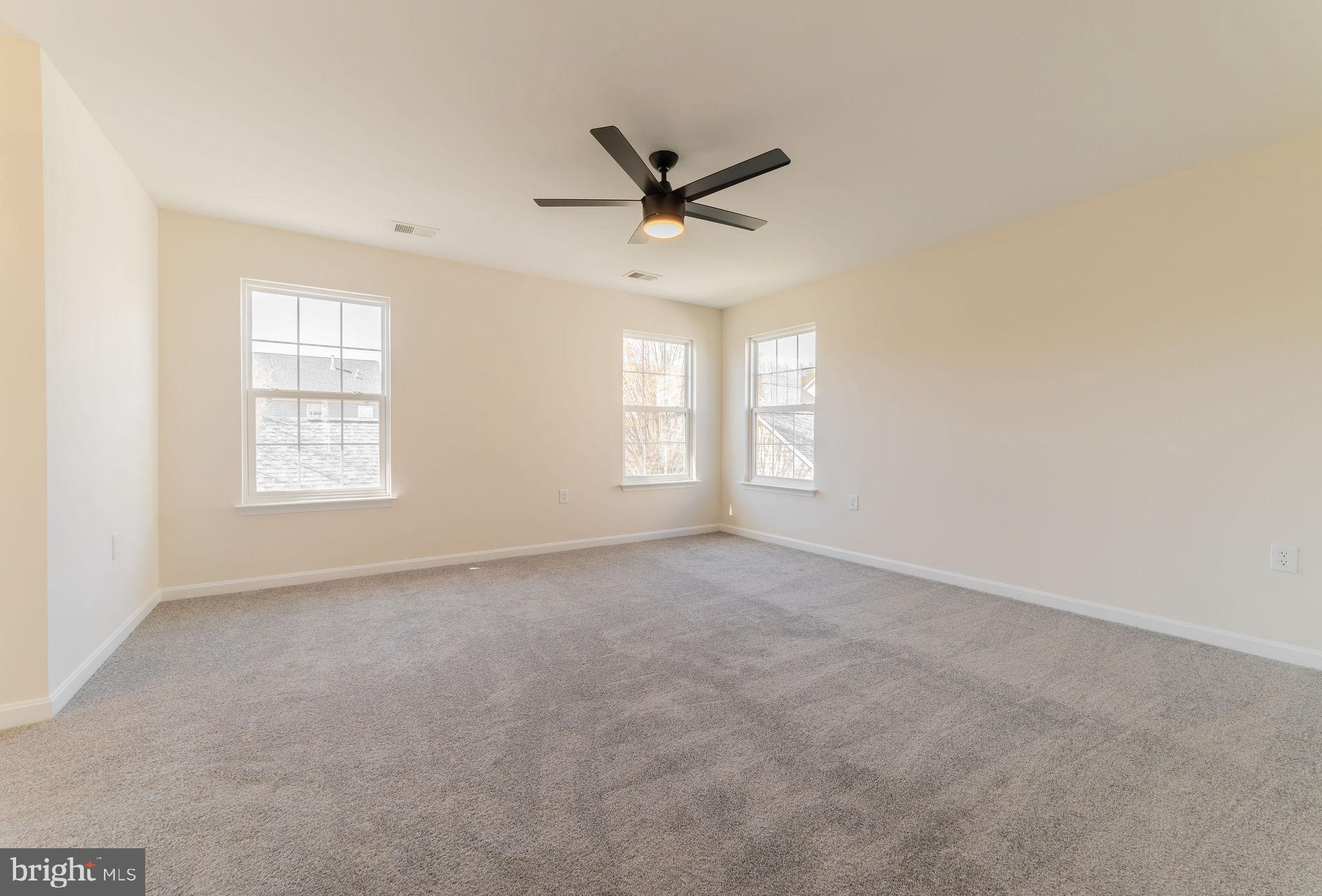 HUNTFIELD - Residential