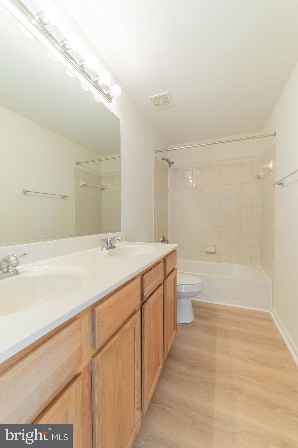 HUNTFIELD - Residential