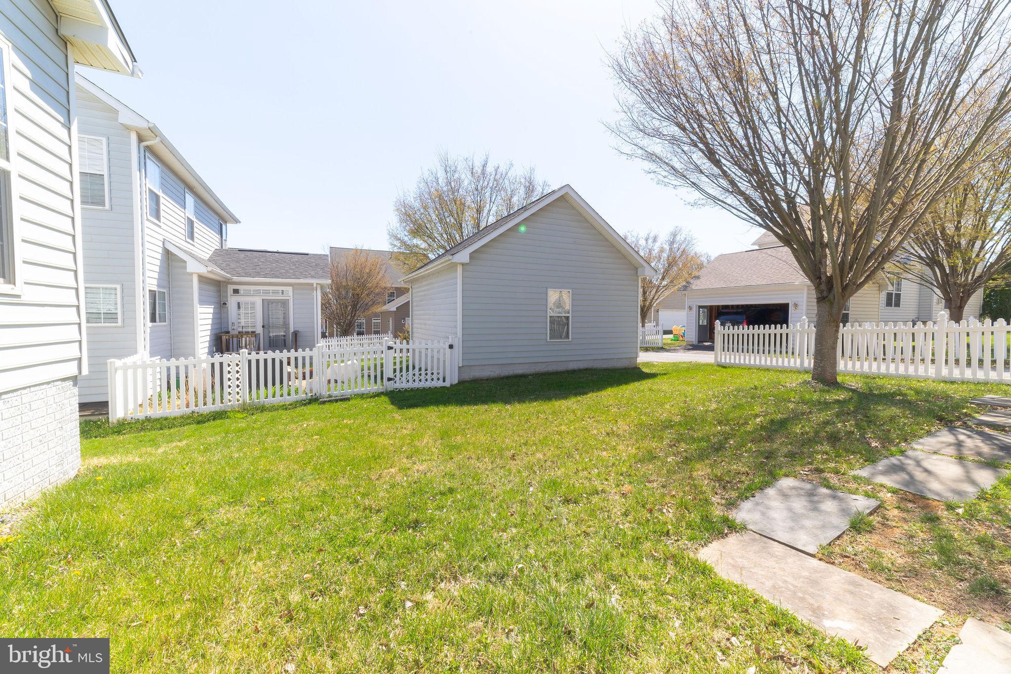 HUNTFIELD - Residential