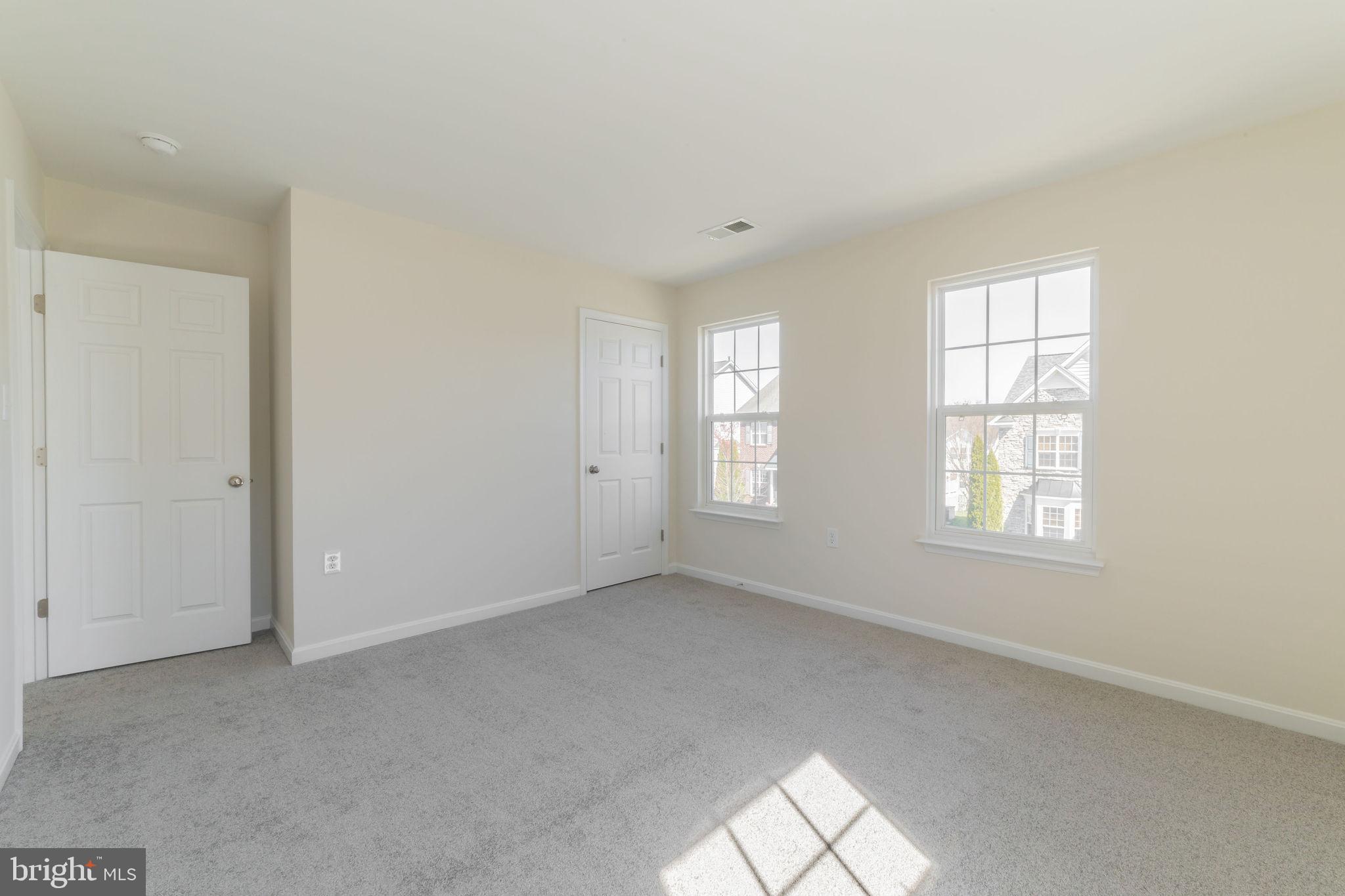 HUNTFIELD - Residential