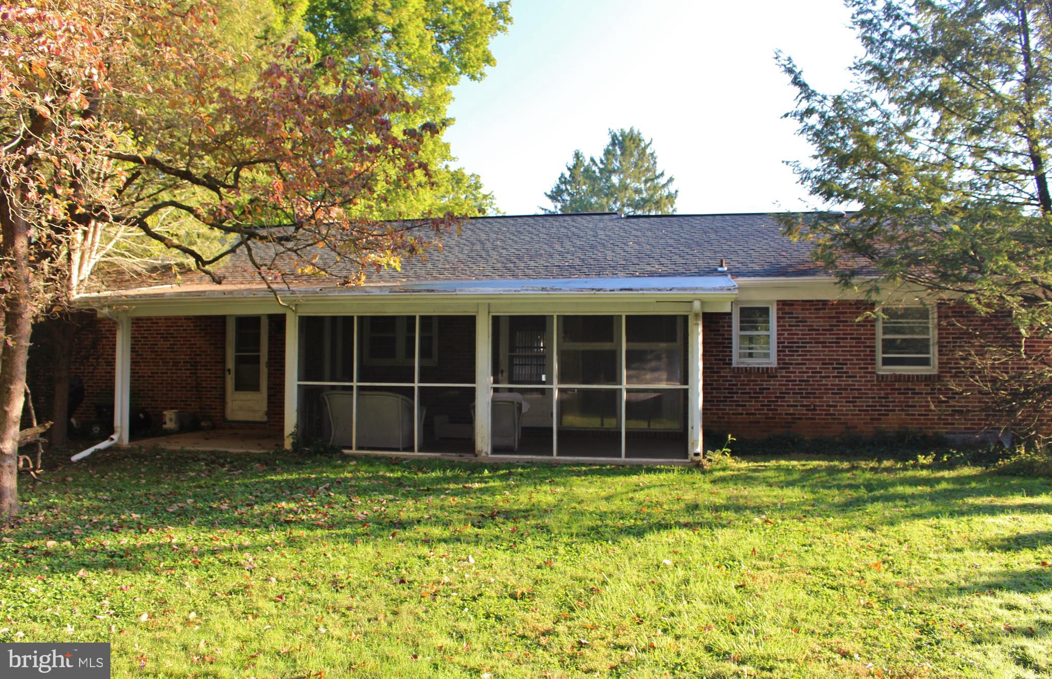 OLD EAST YORK - Residential