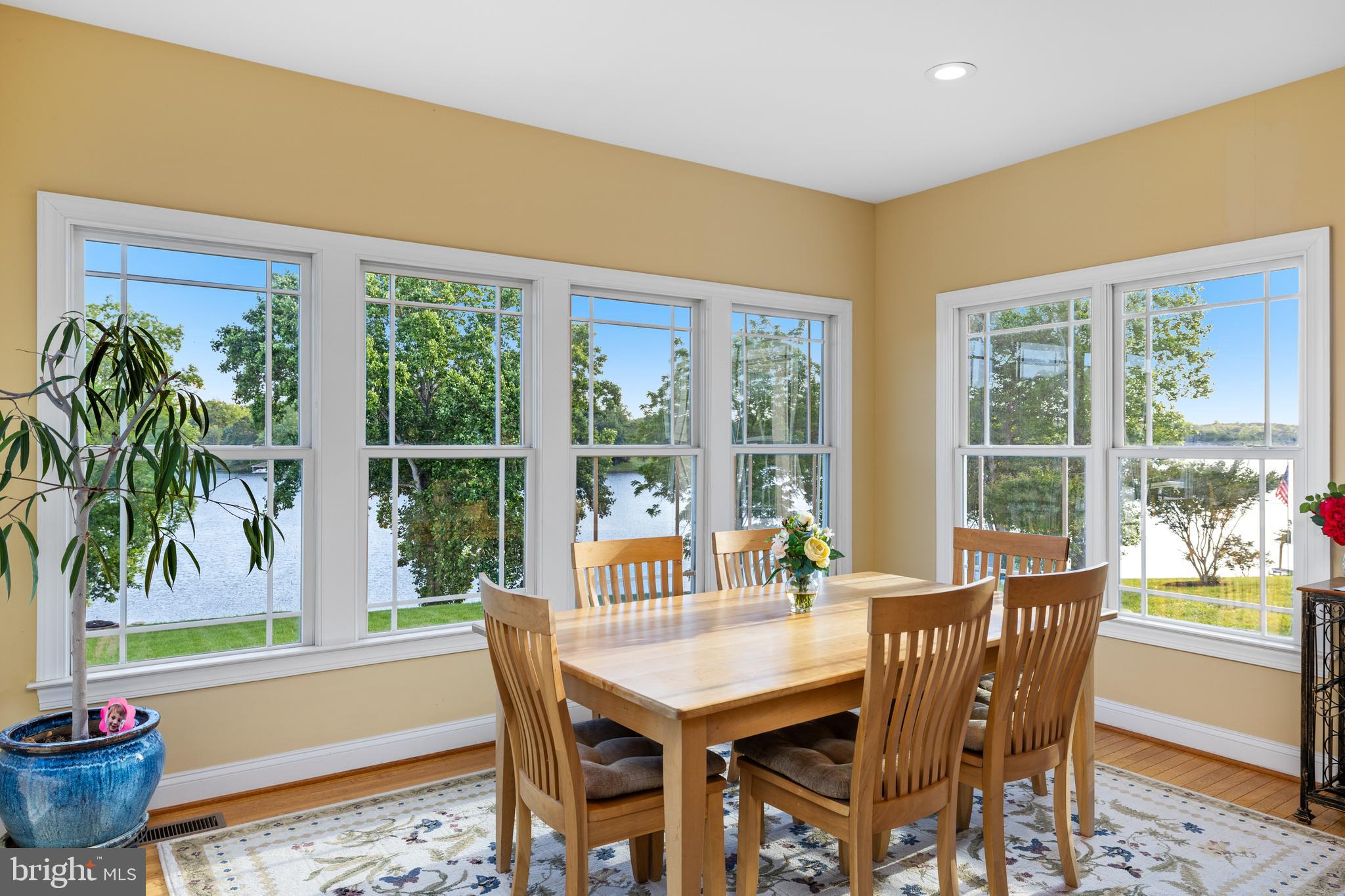 SUNSET HARBOUR - Residential