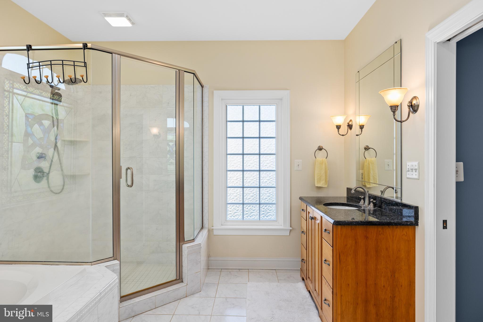 SUNSET HARBOUR - Residential