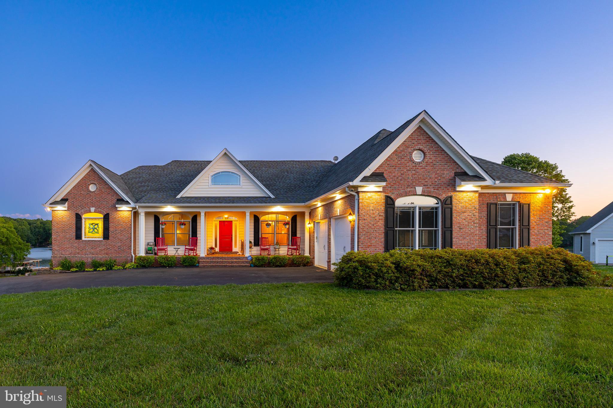 SUNSET HARBOUR - Residential