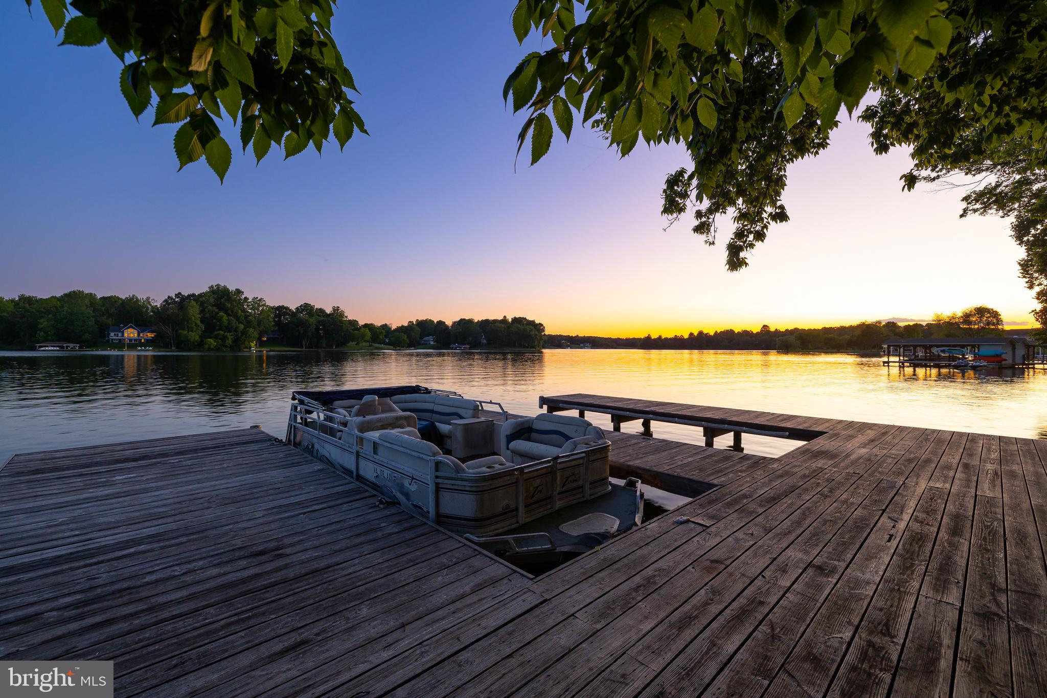 SUNSET HARBOUR - Residential
