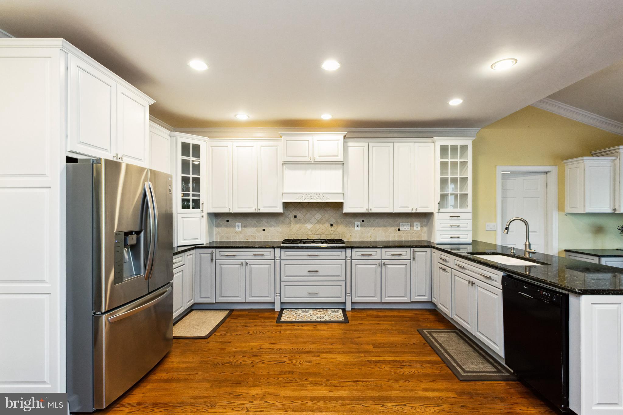 HUNTER MILL ESTATES - Residential Lease