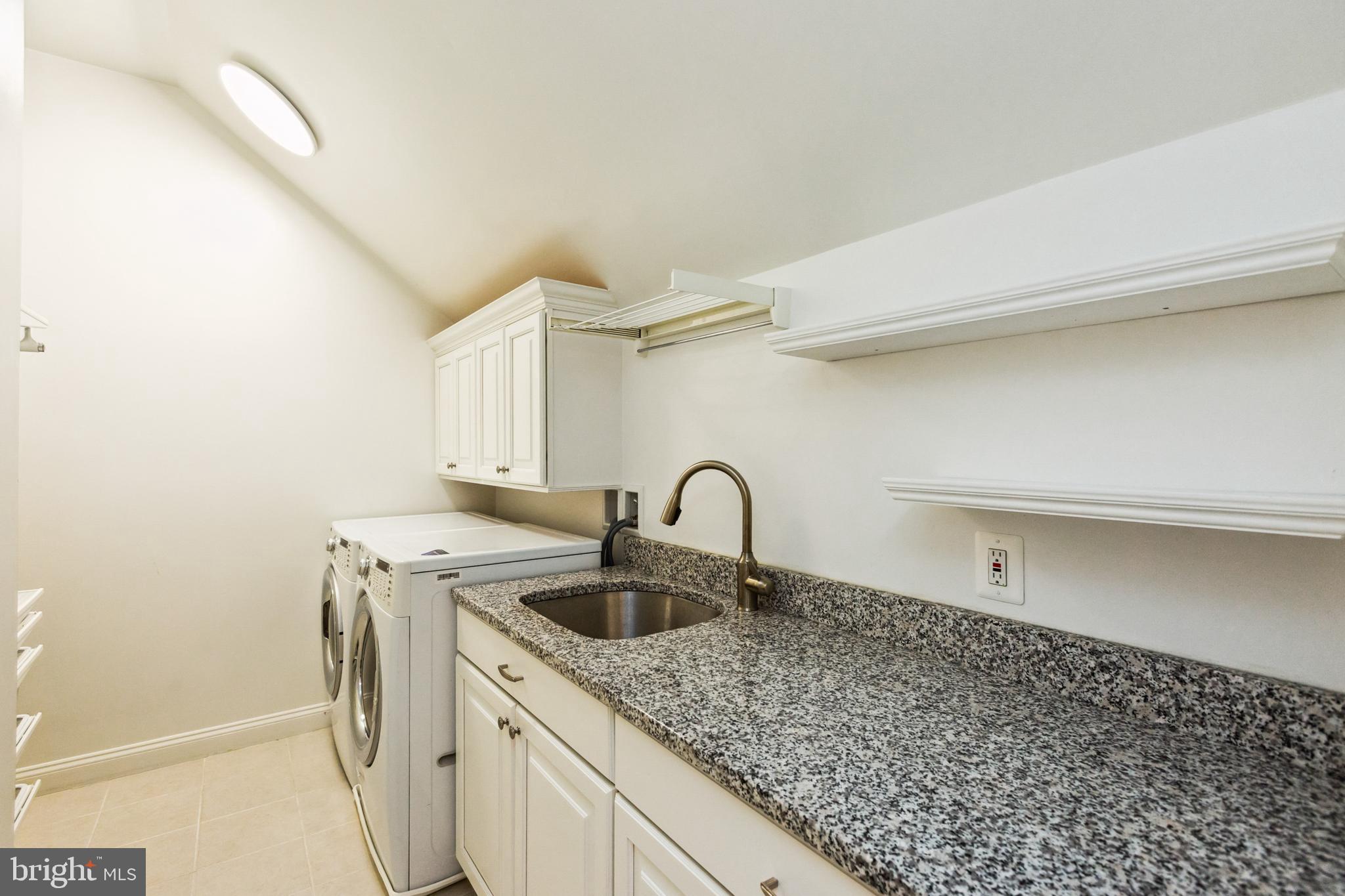 HUNTER MILL ESTATES - Residential Lease