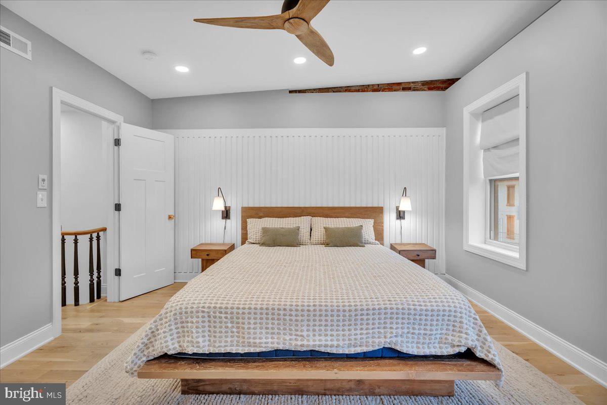 FRANCISVILLE - Residential