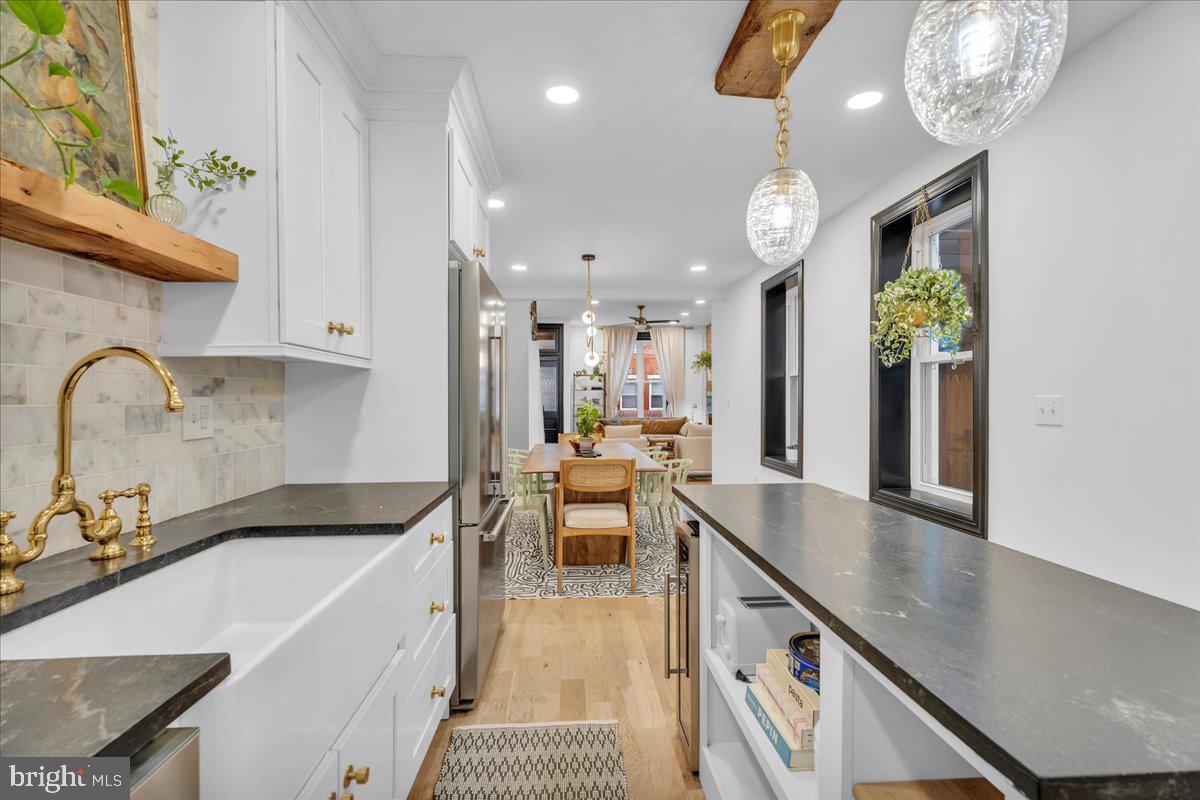 FRANCISVILLE - Residential