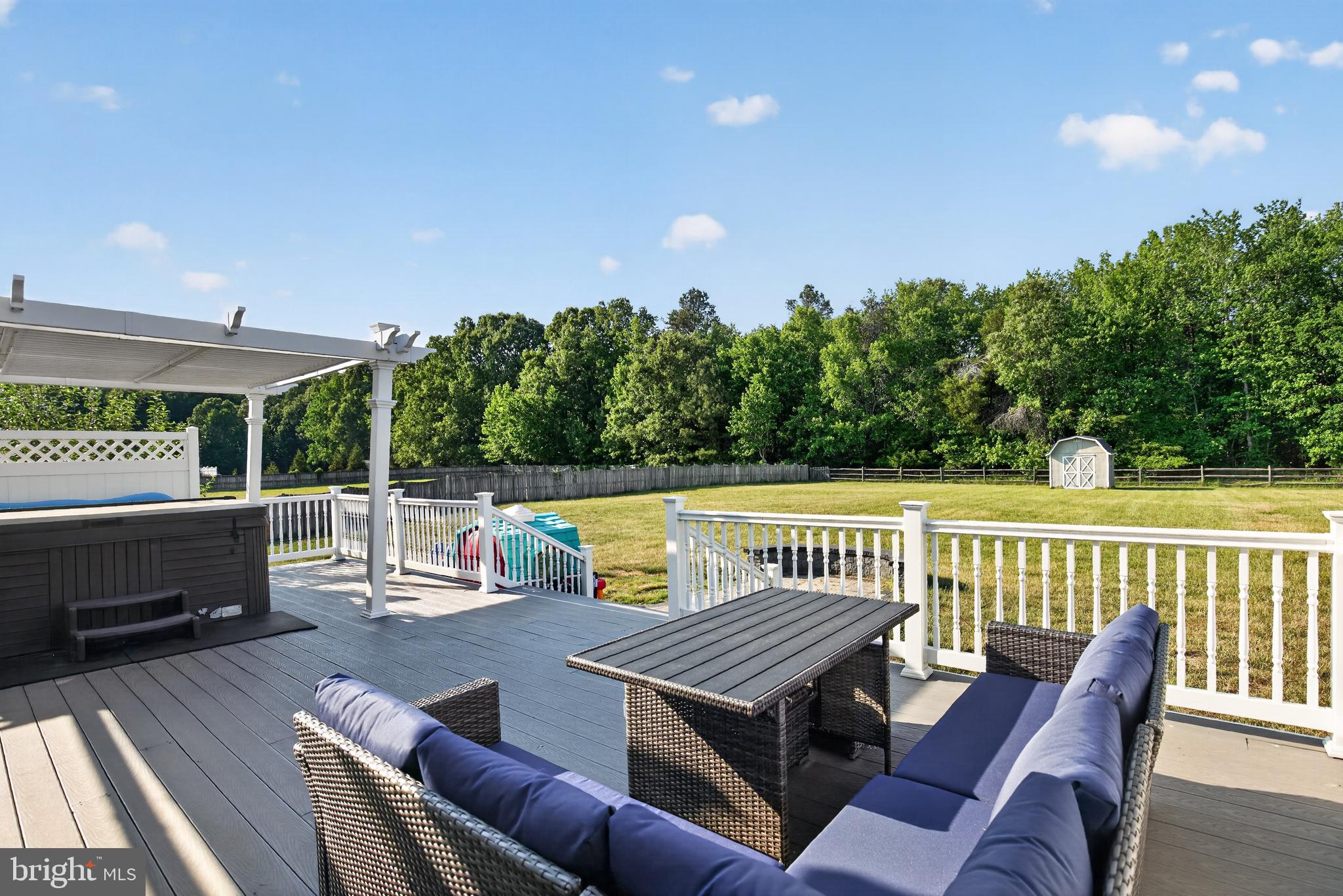 HILLMEADE - Residential