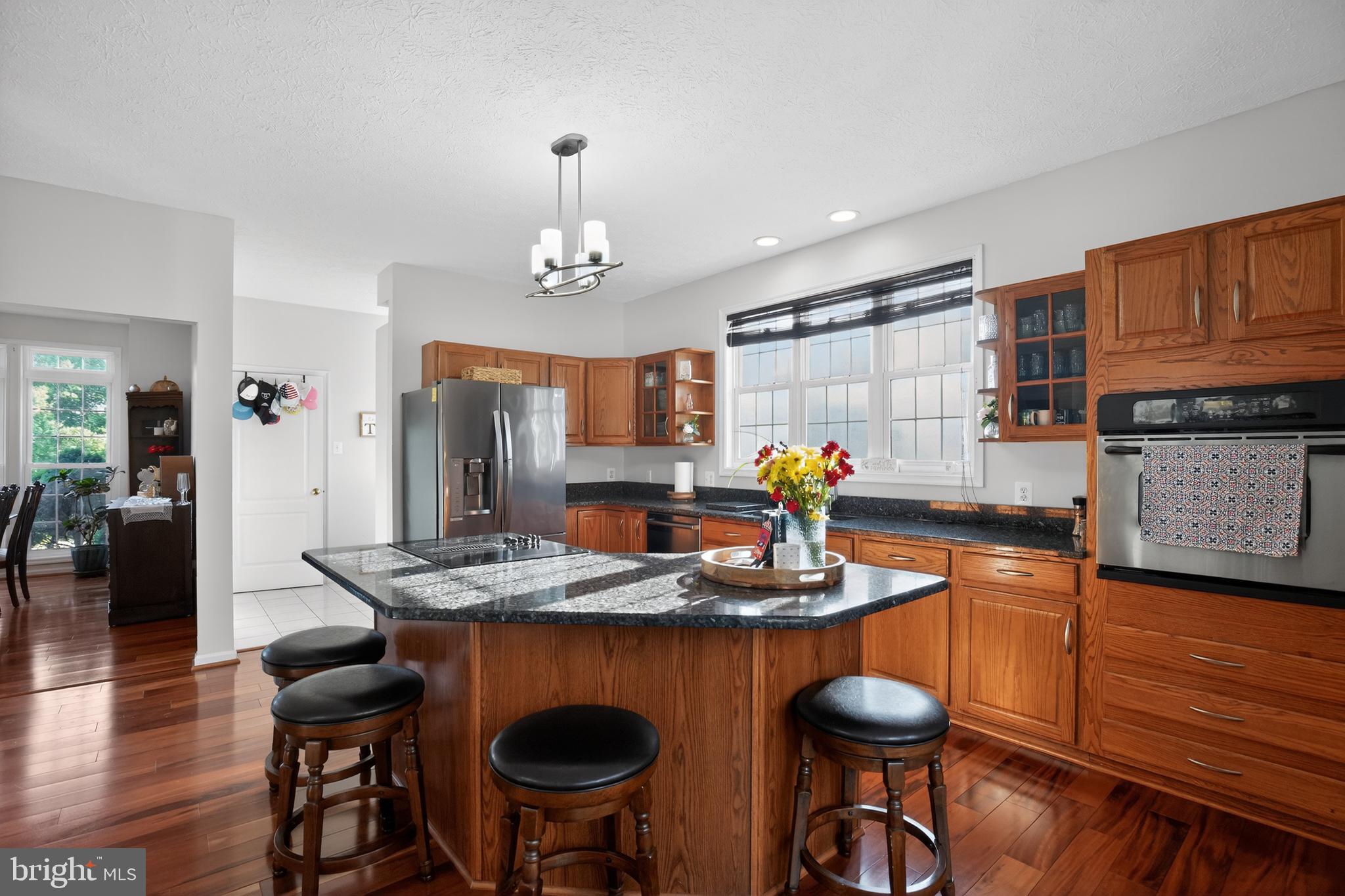 HILLMEADE - Residential
