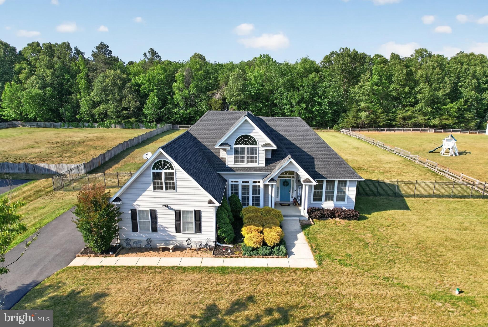 HILLMEADE - Residential
