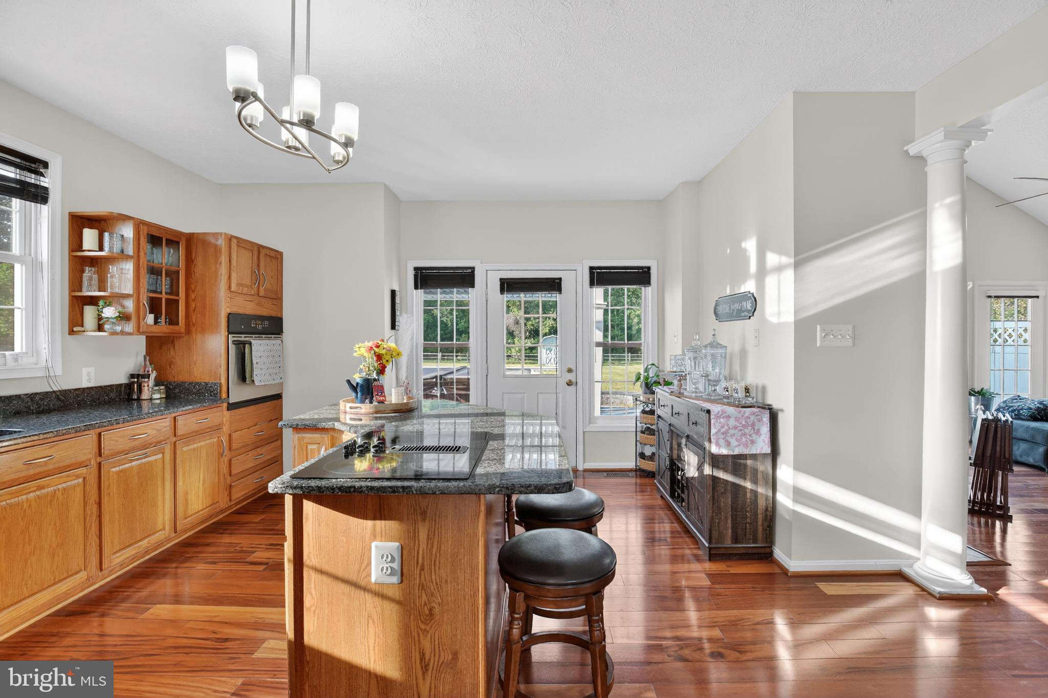 HILLMEADE - Residential