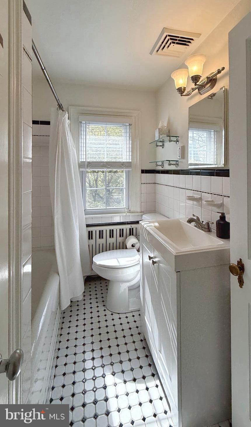 BEECHWOOD - Residential