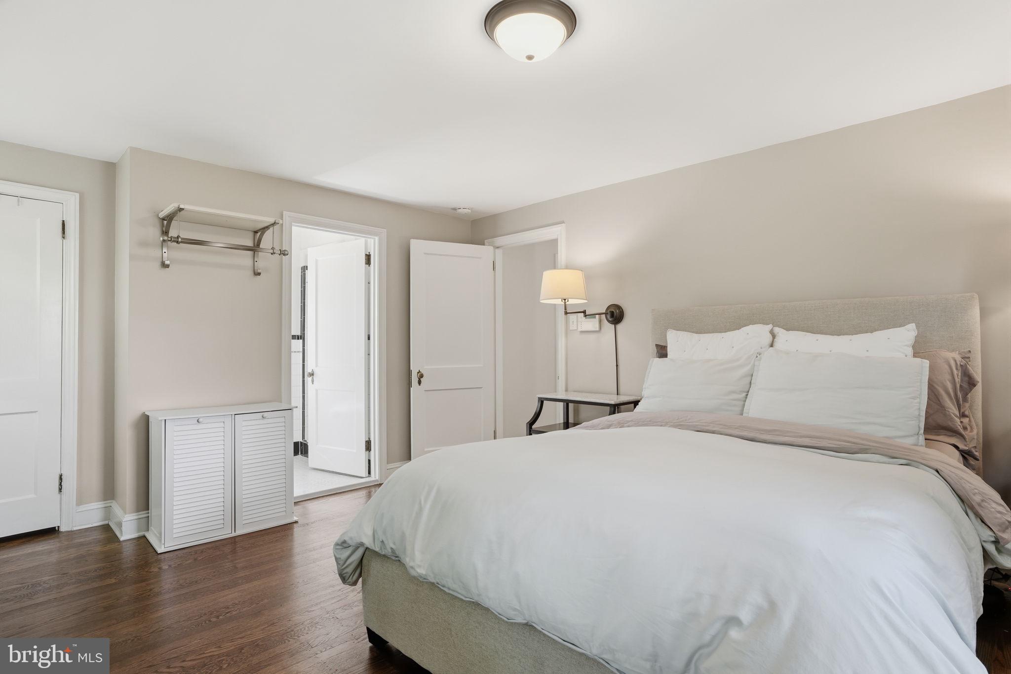 BEECHWOOD - Residential