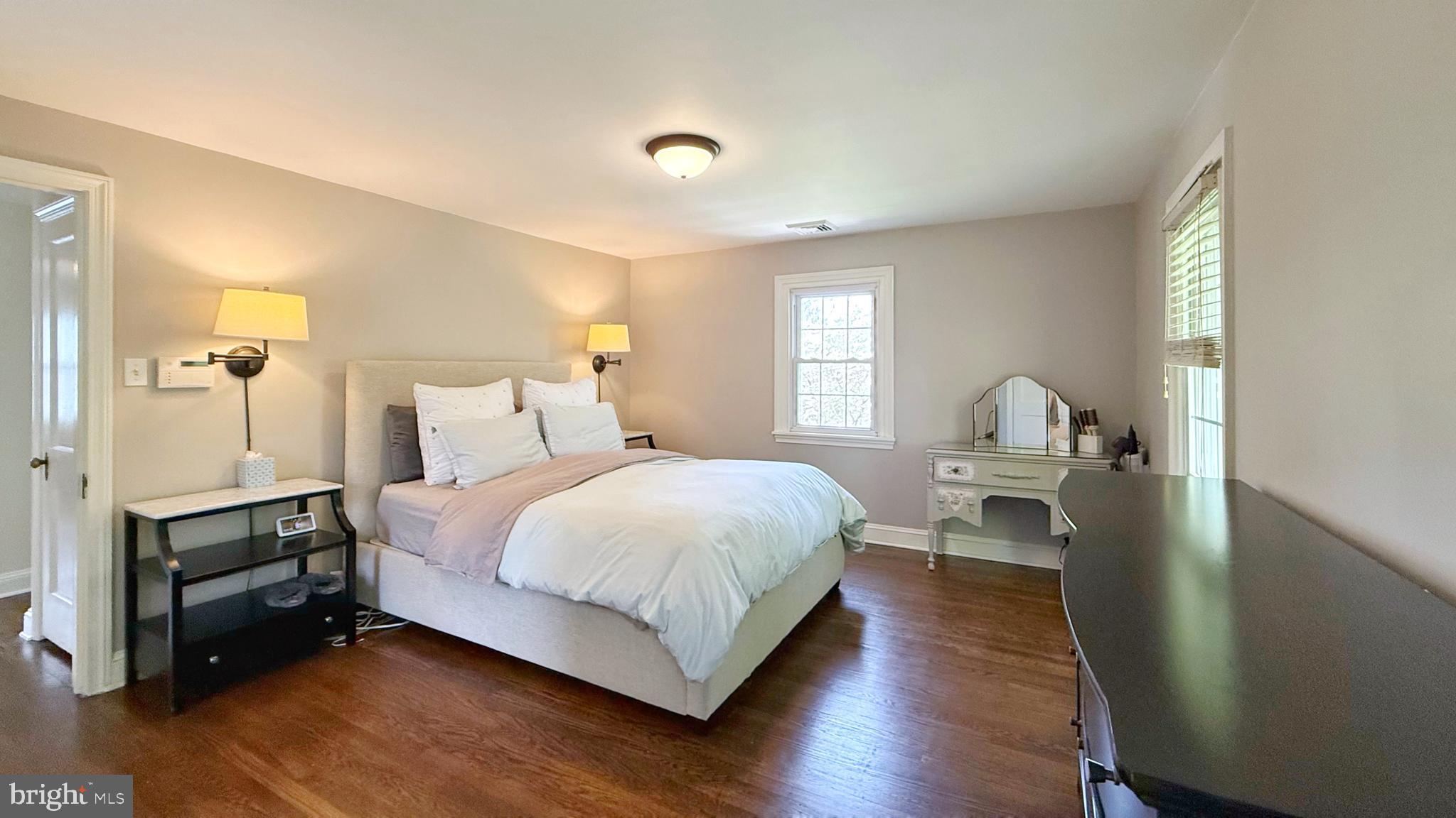 BEECHWOOD - Residential