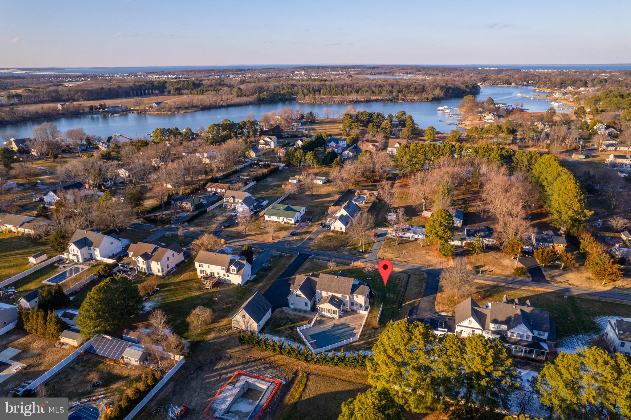 BENTONS PLEASURE - Residential