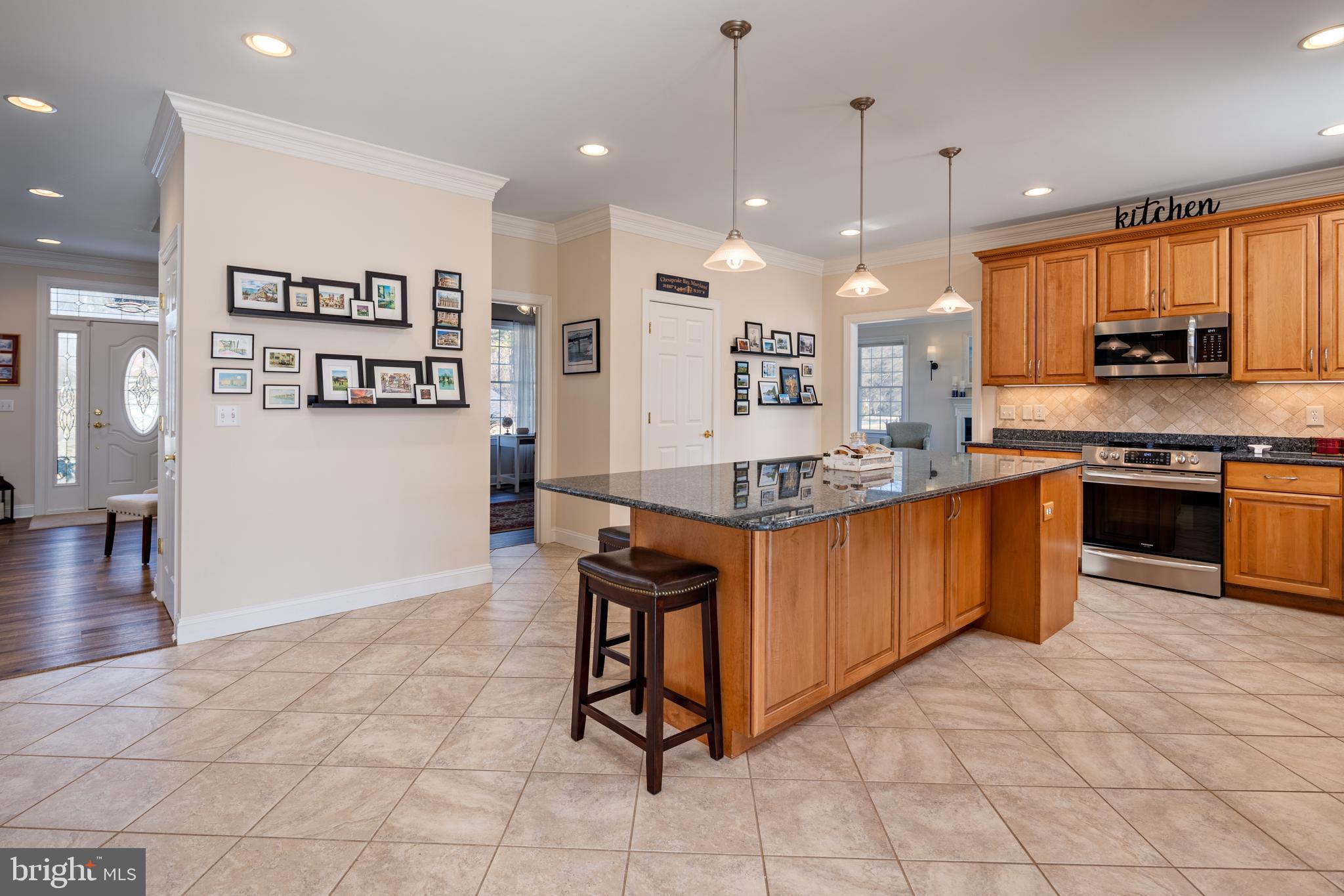 BENTONS PLEASURE - Residential